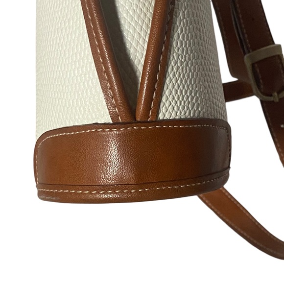 M international series leather shoulder bag (BD) - Picture 9 of 10